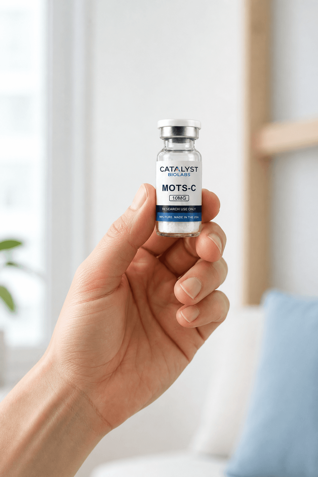 Holding a Catalyst research vial